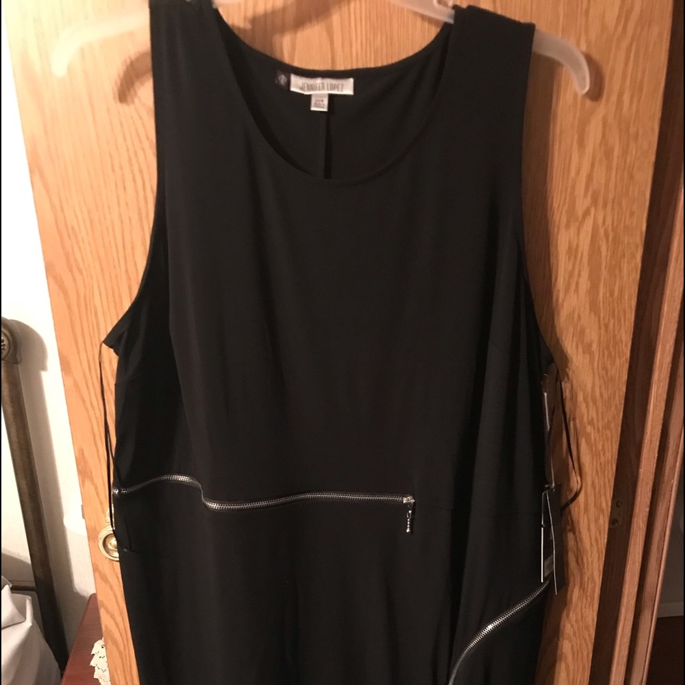 NWT Jennifer Lopez Black Zippered Dress